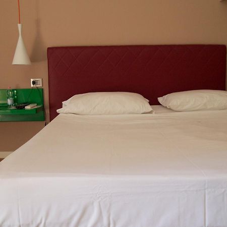 B&B Via Diaz Bergamo Exterior photo